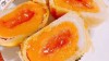 Bánh trung thu trứng chảy độc đáo siêu ngon siêu hấp dẫn