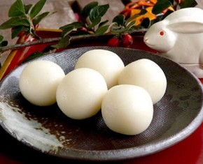 Ở Nhật có bánh trung thu không? Bánh trung thu Nhật trông ra sao?
