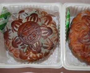 Tại sao bánh trung thu bị mốc hư hỏng nhanh chóng