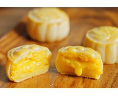 Cách làm bánh trung thu lava custard đơn giản tại nhà