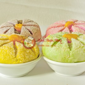 Bánh Bông Sen Ngũ Sắc