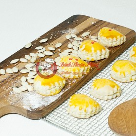 Bánh Xếp Con Sò Tam Vị - Hộp 6 cái